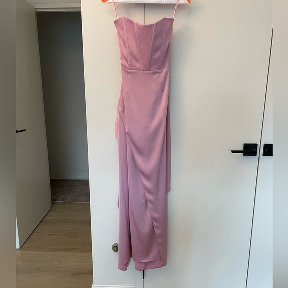 V. Chapman Elegant Pink Strapless Dress - Picture 4 of 11
